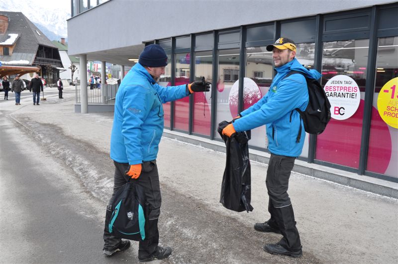 Ständige Reinigung durch AWV Mitabeiter